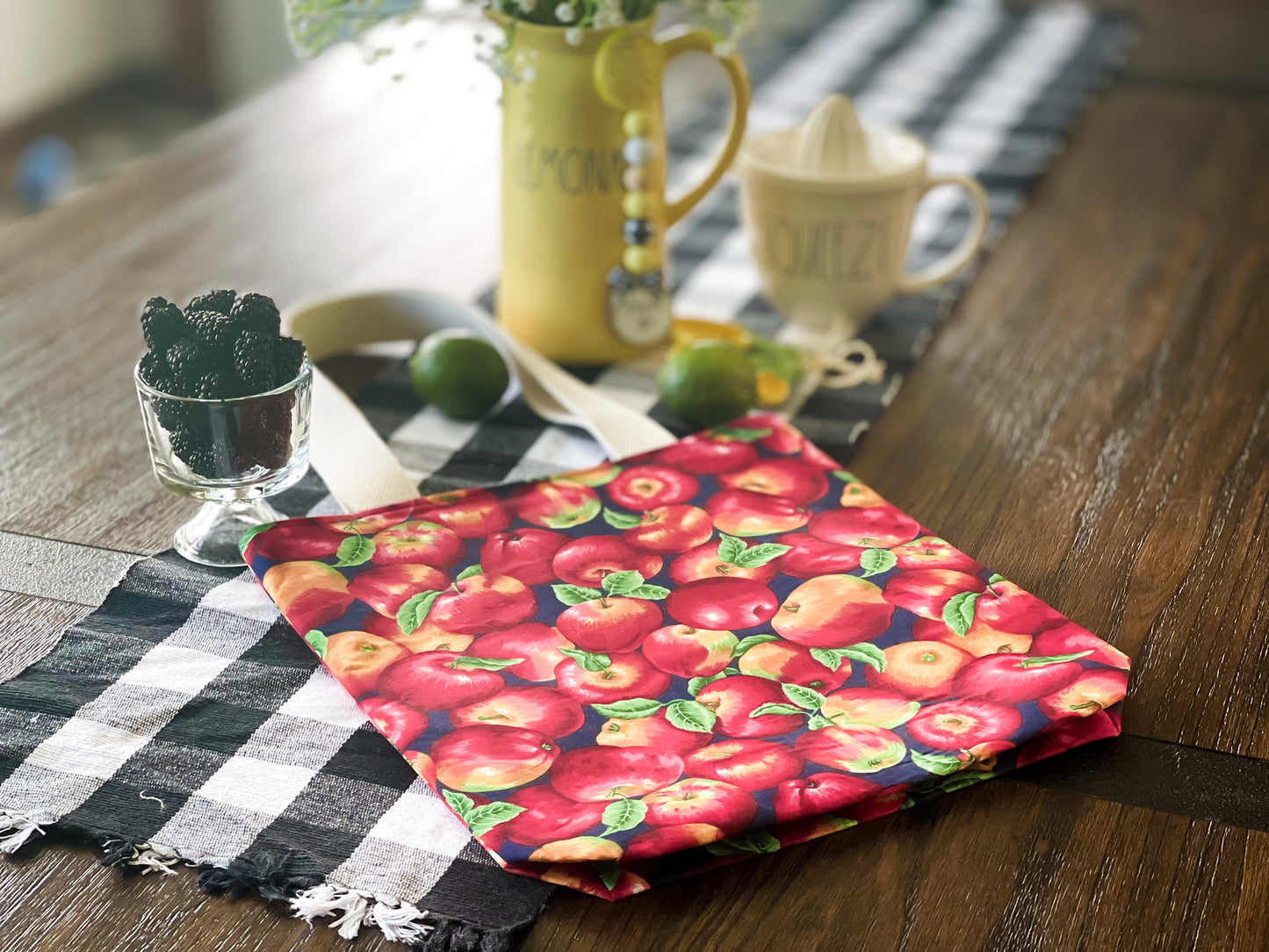Apple Harvest Simple Tote