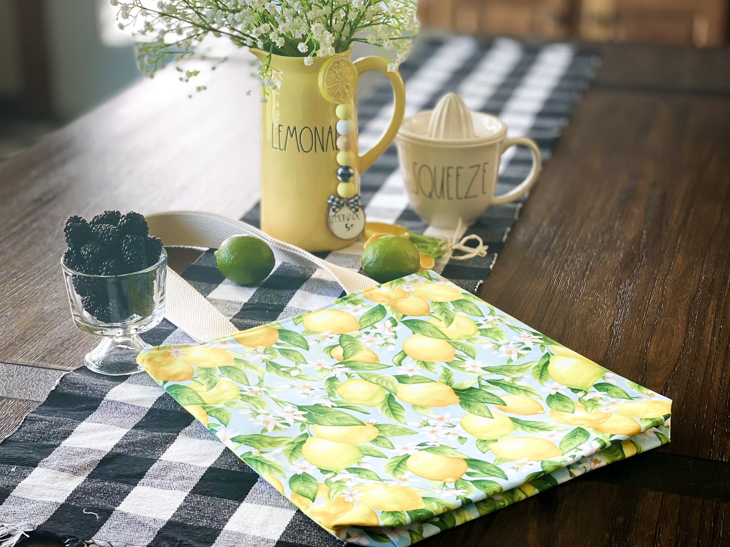 Lovely Lemons Simple Tote