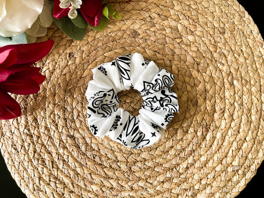 Scrunchie — The Diplomat