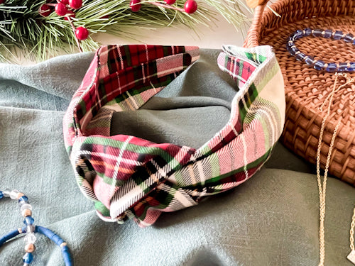 Classic Tartan Plaid Knot Headband – Timeless & Stylish Hair Accessory