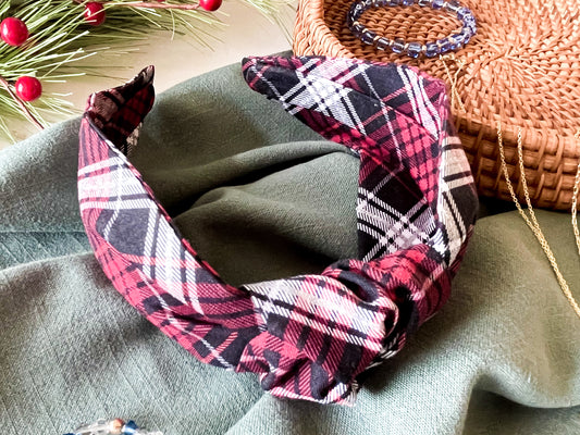 Red & Black Plaid Knot Headband – Stylish & Comfortable Fabric Headband