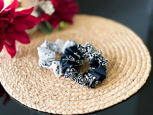 Scrunchie — The Diplomat