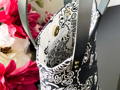 Bucket Bloom Bag — The Diplomat