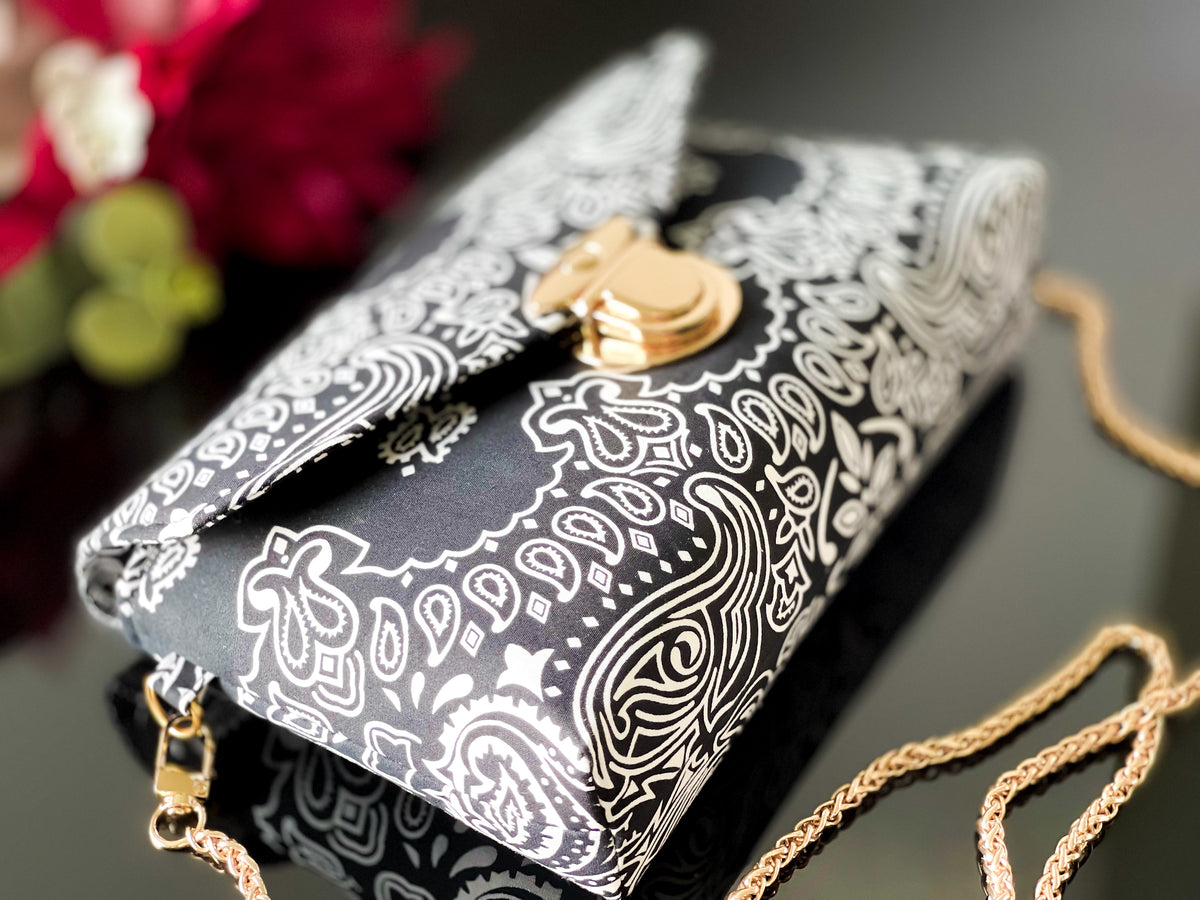 Crossbody Sling Bag with Chain Shoulder Strap — The Diplomat