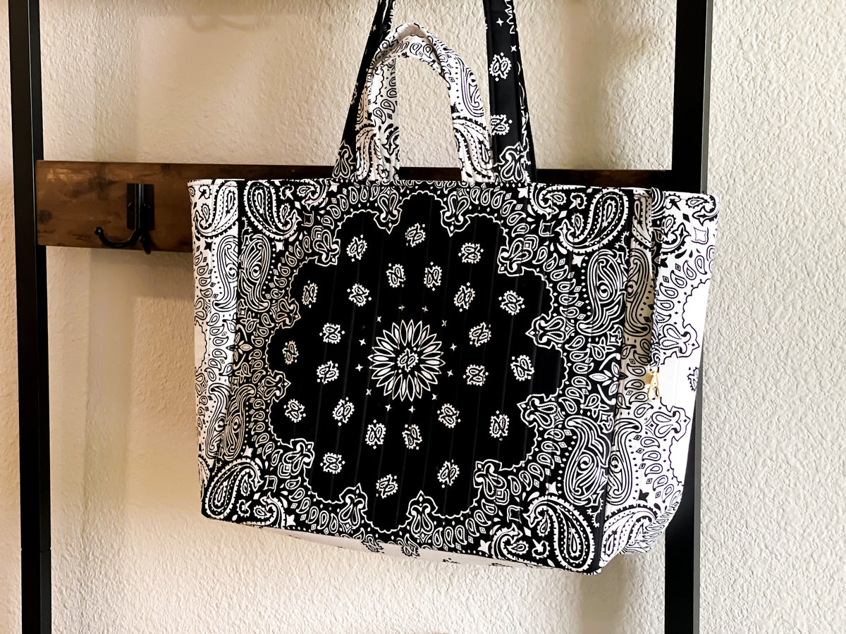 Large Quilted Tote — The Diplomat